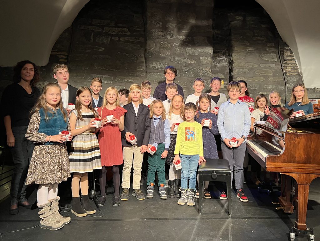 Koncert uczniów z okazji 100. rocznicy urodzin Zbigniewa Stoka